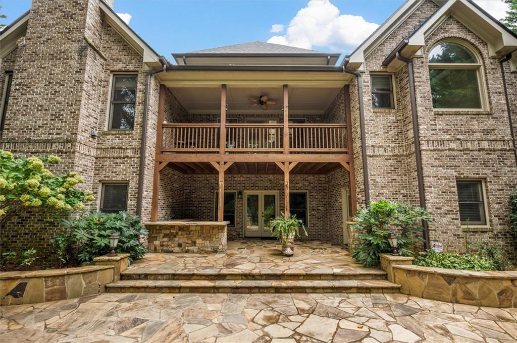 Brookview Manor - Residential