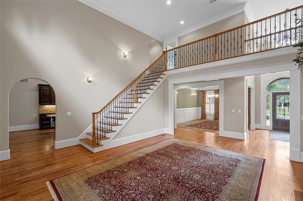 Brookview Manor - Residential