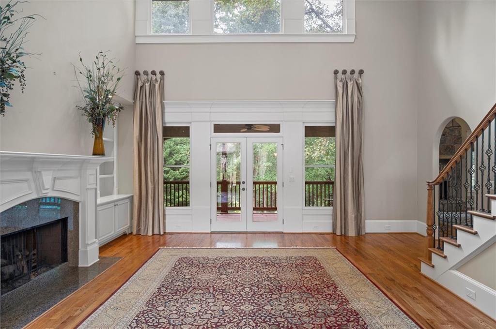 Brookview Manor - Residential