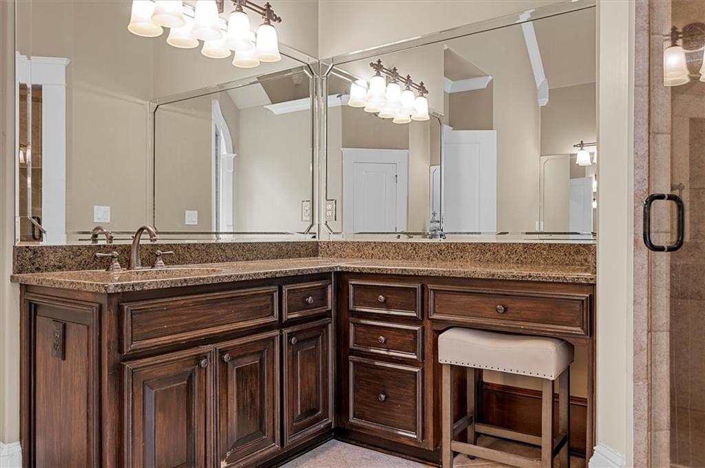 Brookview Manor - Residential