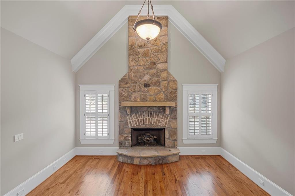 Brookview Manor - Residential