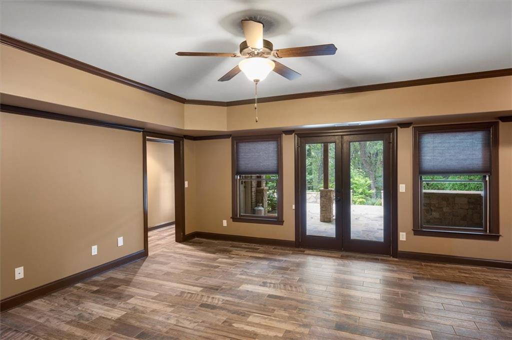 Brookview Manor - Residential