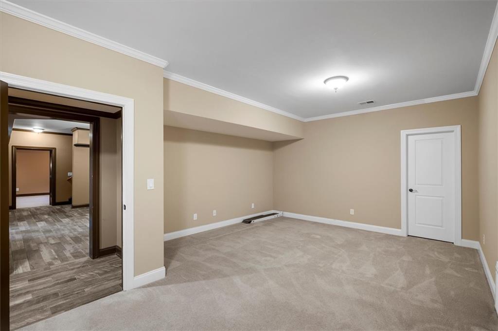 Brookview Manor - Residential