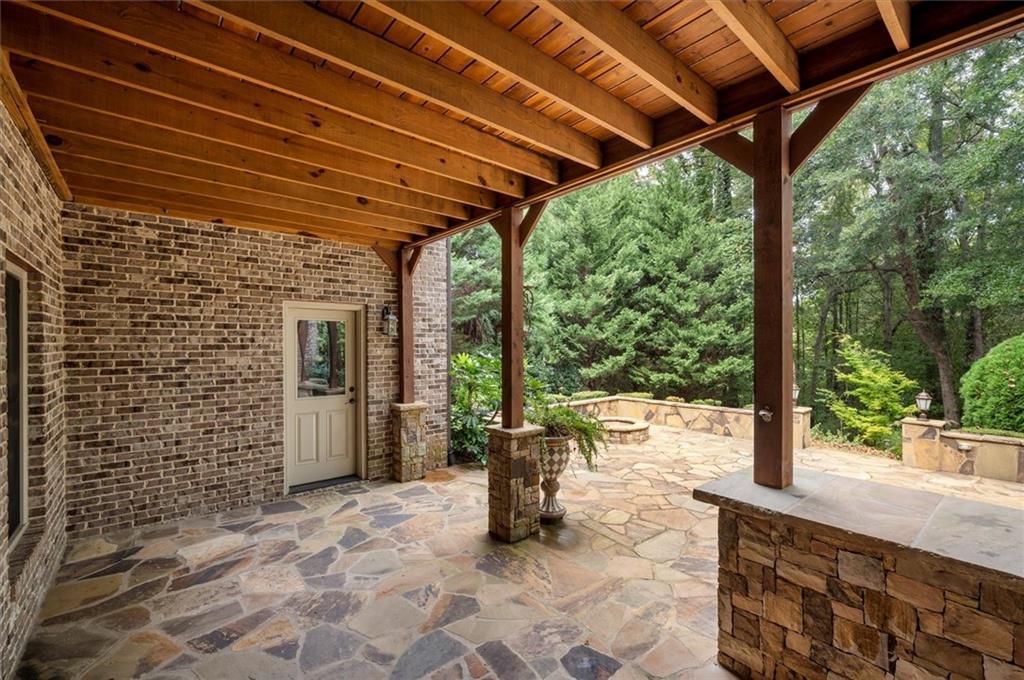 Brookview Manor - Residential