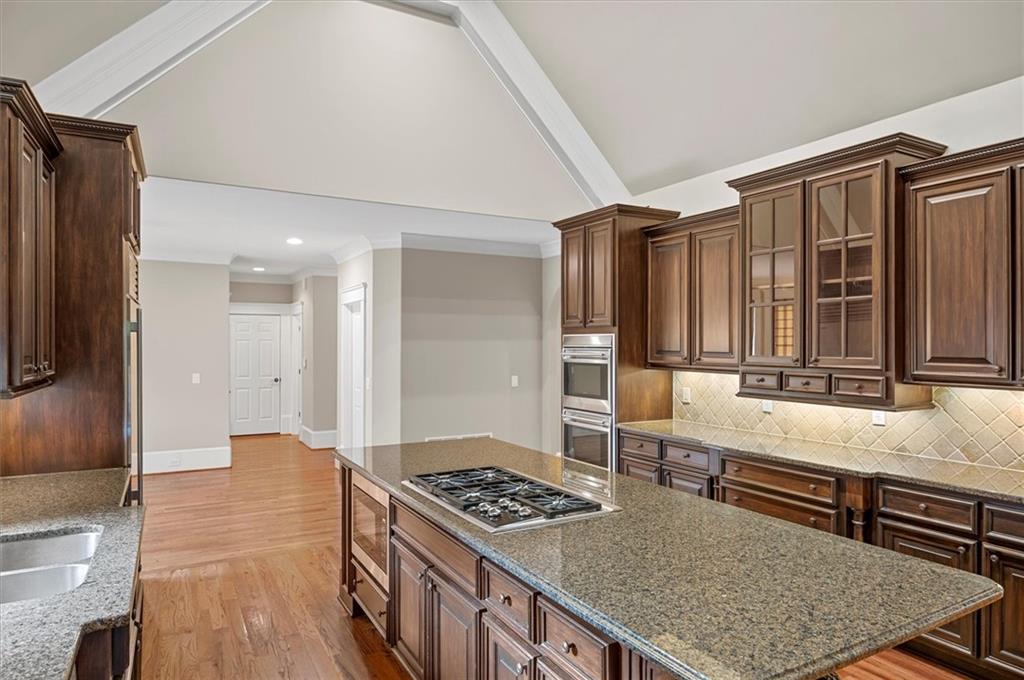 Brookview Manor - Residential