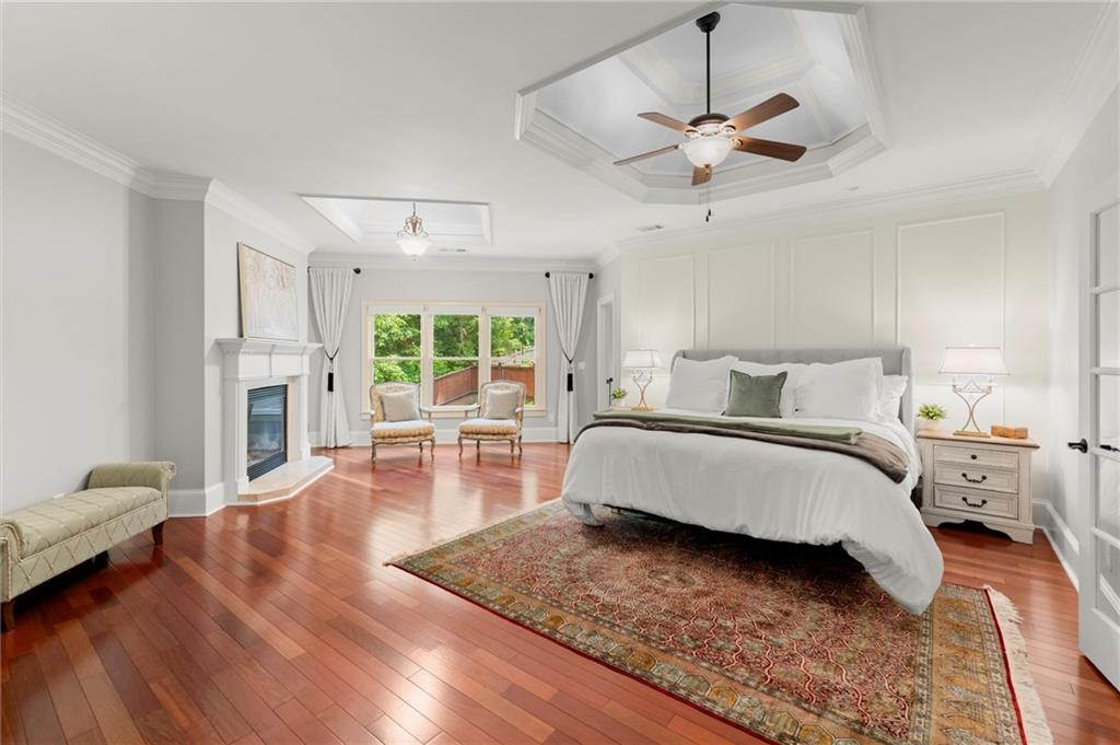 Lynden Manor - Residential