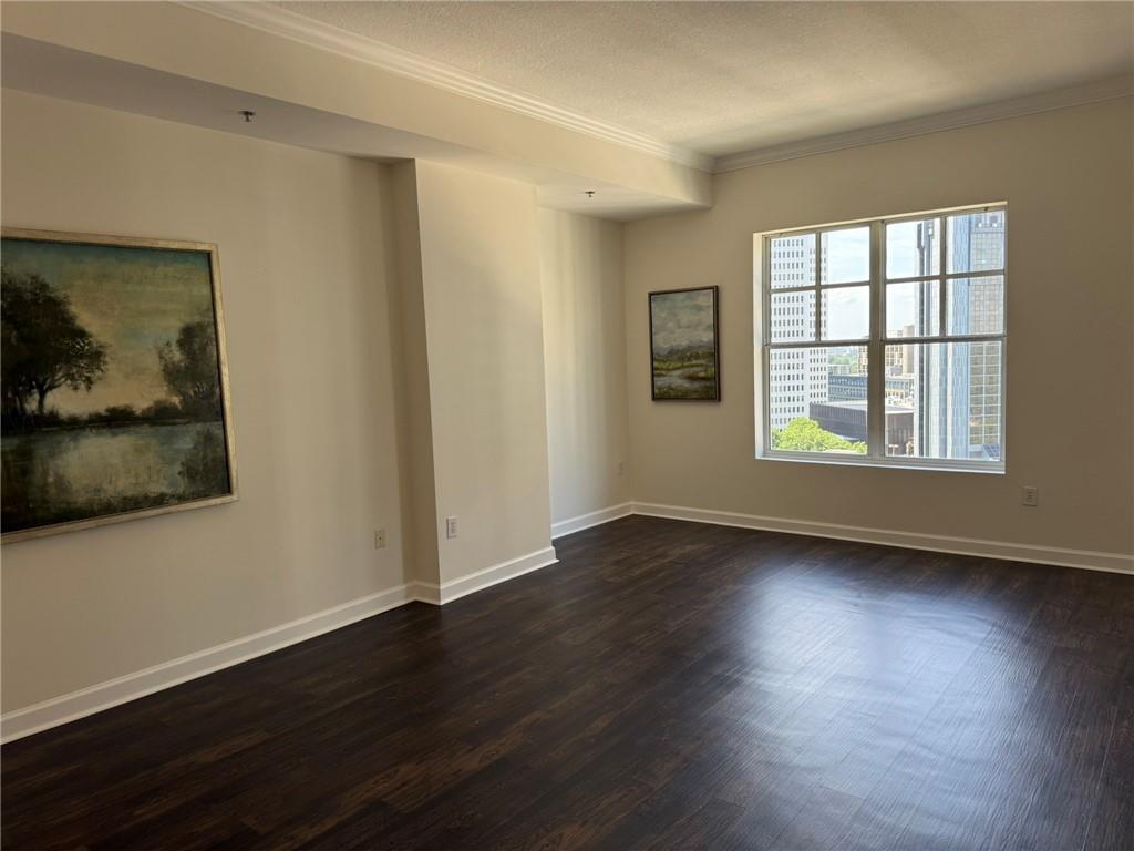 1101 Juniper Street NE 1506