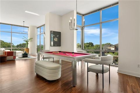 905 Juniper Street 805 Atlanta GA 30309