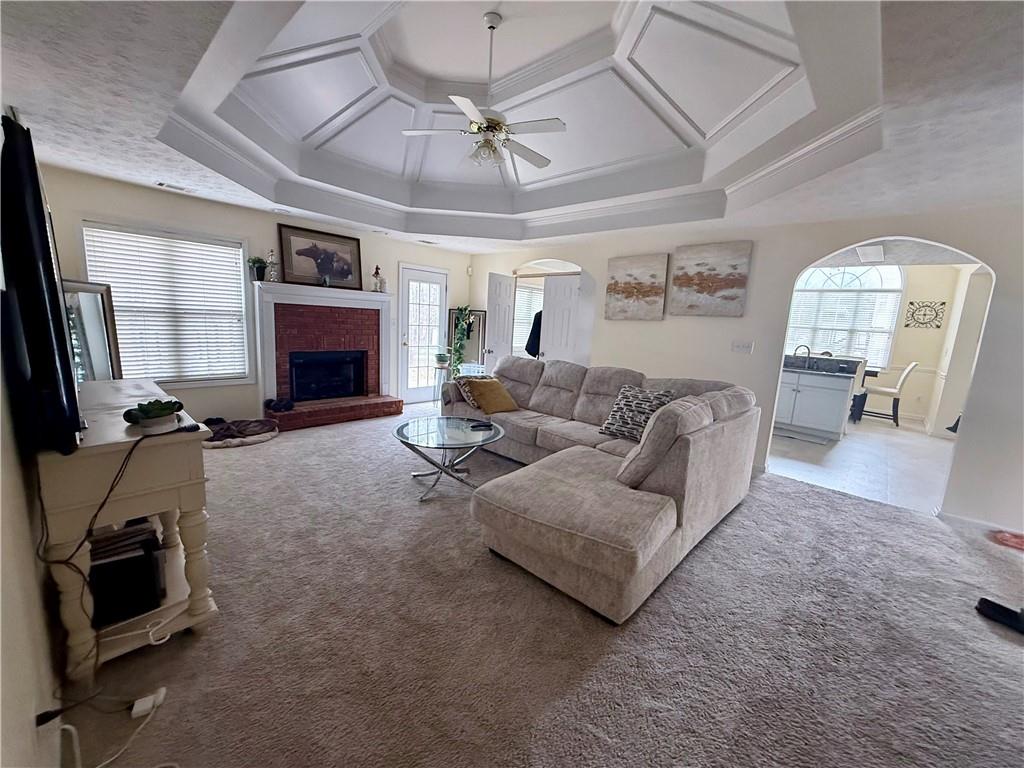 1584 Snow Hill Drive