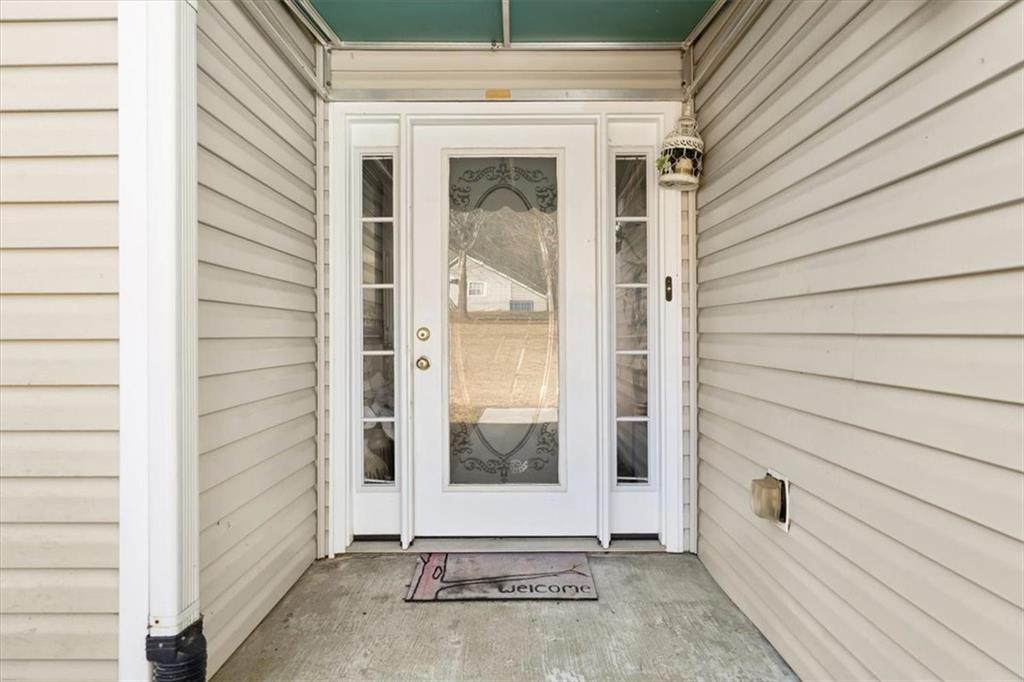 1584 Snow Hill Drive