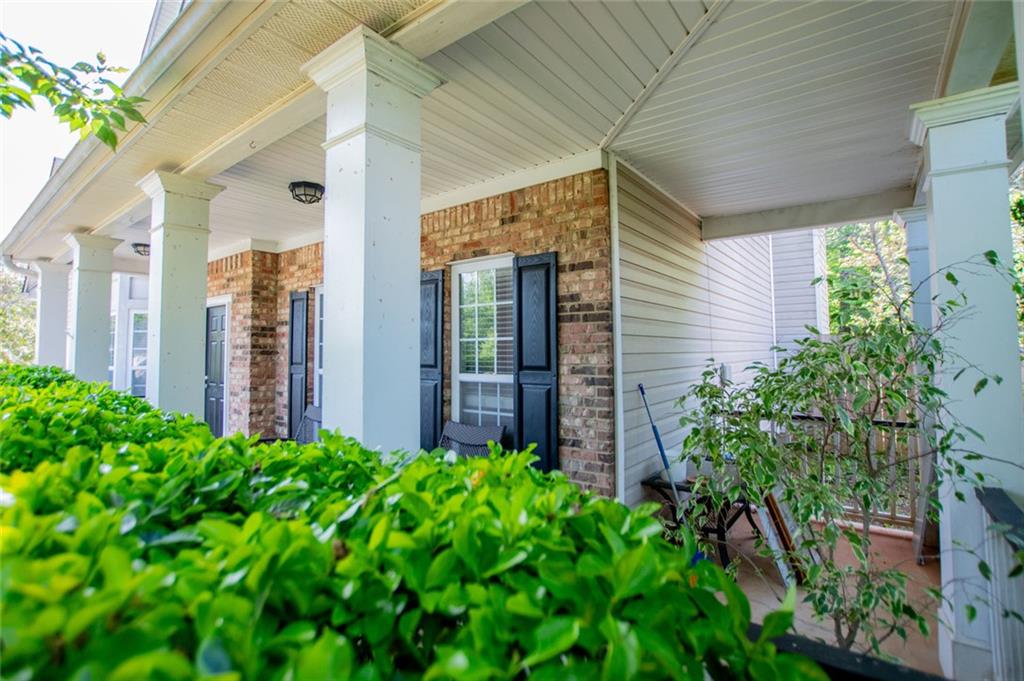 210 Creekside Overlook