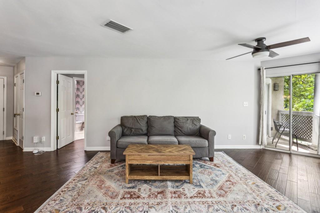 244 13th Street NE 302
