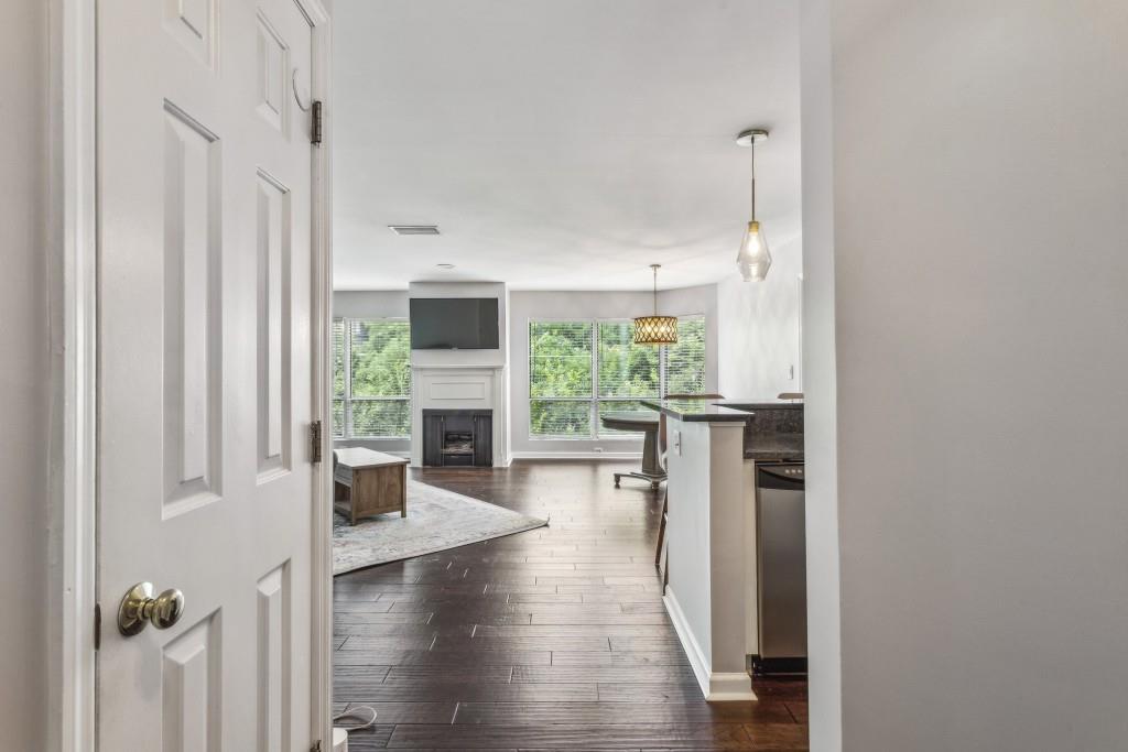 244 13th Street NE 302