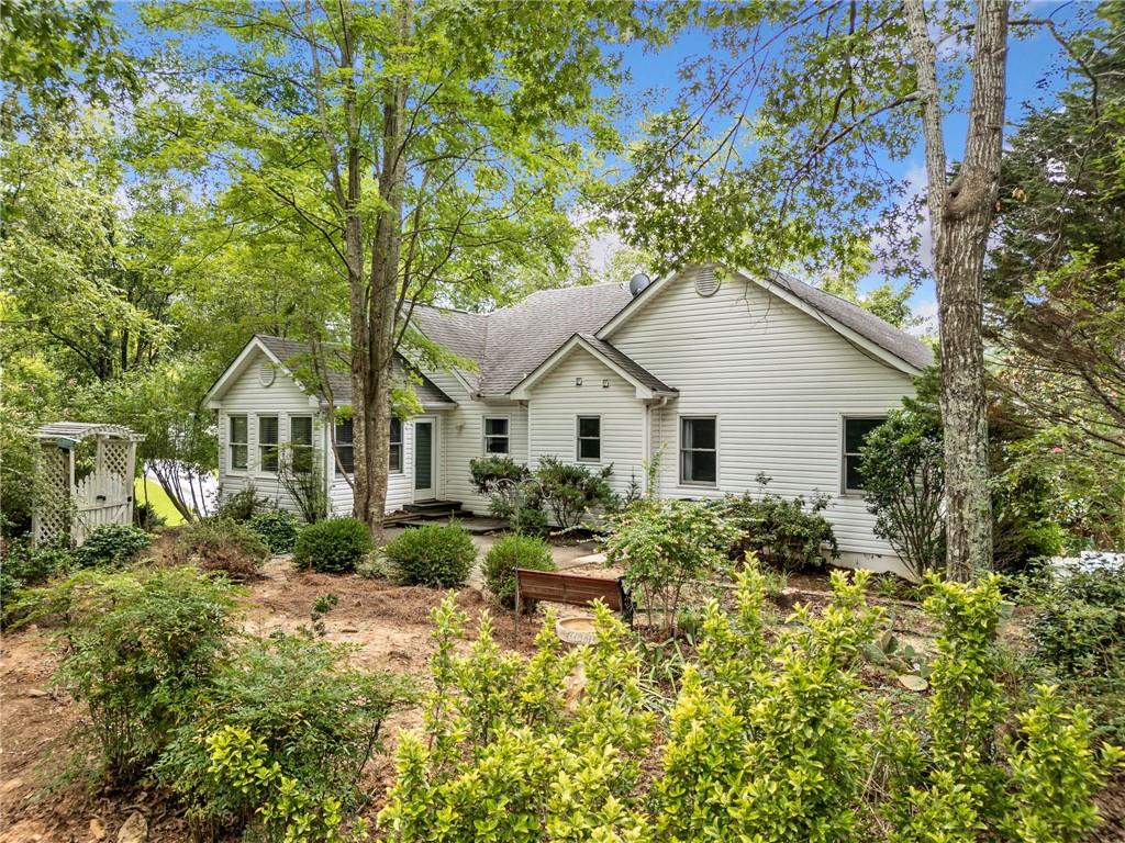 512 Matthew Drive