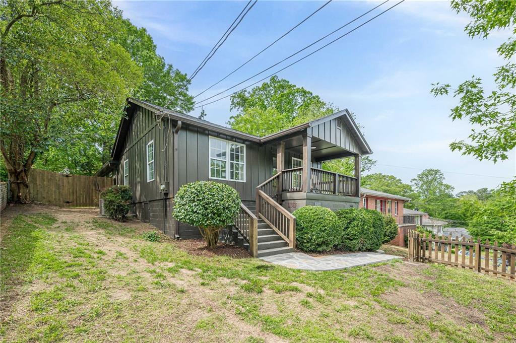 1458 Eason Street NW