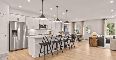 Homes For Sale - 6124 Marigold Way<br/> Atlanta, GA 30349