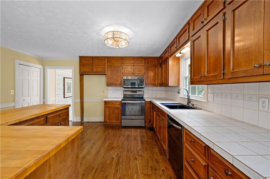 4172 Kings Highway
