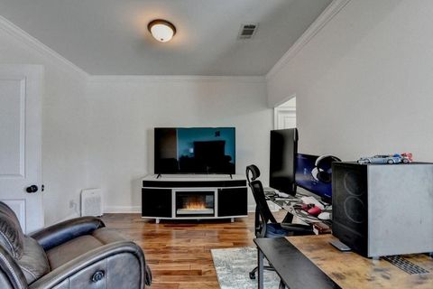 listing image 60