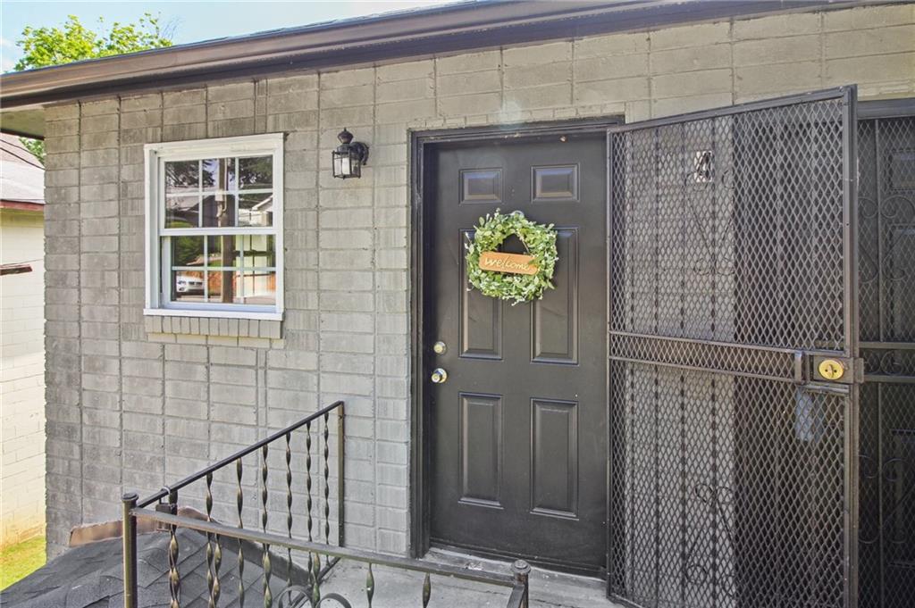C R Morris Property - Residential Lease