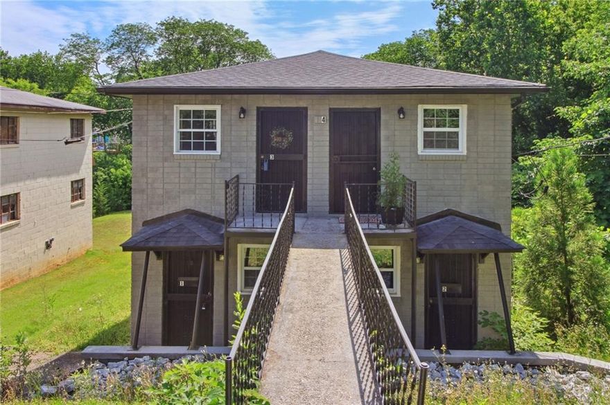 Looking for a renovated 1-bedroom, 1-bathroom rental in the heart of Downtown Atlanta? This stunning quadplex offers modern living with unbeatable convenience. Located just 3 minutes from Mercedes-Benz Stadium and centrally positioned near top colleges and universities, this property is perfect for professionals and students alike.
Key Features:  Modern Renovations: Each unit boasts contemporary updates with tile walls in the bathroom and durable vinyl flooring throughout.  Fully Equipped Kitchen: Enjoy cooking with a full suite of appliances including a fridge, gas stove, and microwave. A washer/dryer is also included in each unit for added convenience.  Utilities Included: Water is included in the rent, making budgeting easier.  Spacious Backyard: Each unit features access to a large, private backyard—ideal for relaxing.  Prime Location: Convenient to Mercedes-Benz Stadium and within close proximity to major colleges and universities, this location offers unparalleled access to the best of Downtown Atlanta.  Don’t miss out on this exceptional rental opportunity! Contact us today to schedule a viewing and secure your new home in one of Atlanta’s most desirable neighborhoods.    WE NEVER ADVERTISE ON CRAIGSLIST.