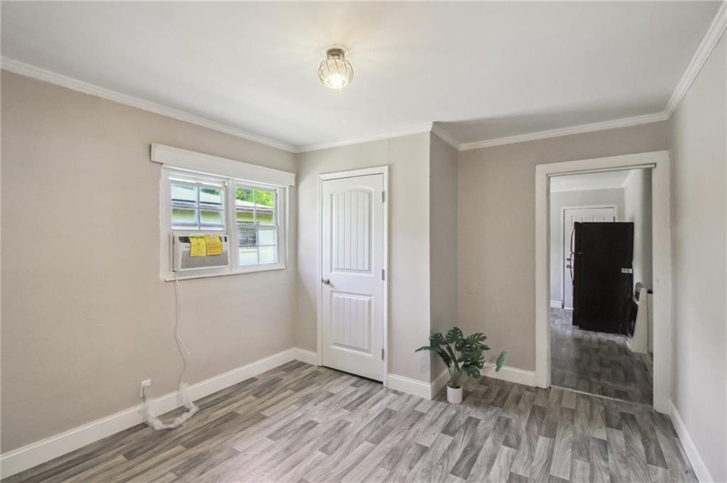 C R Morris Property - Residential Lease