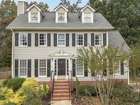 5040 PURITAN Drive Sugar Hill GA 30518