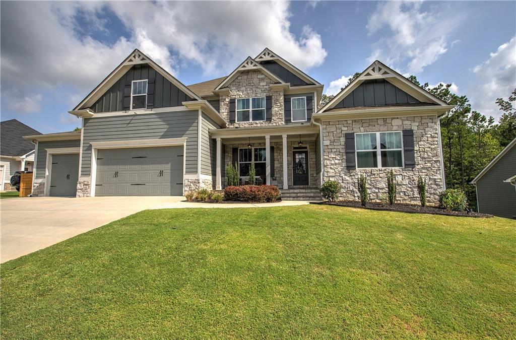 10 Sparkleberry Lane W