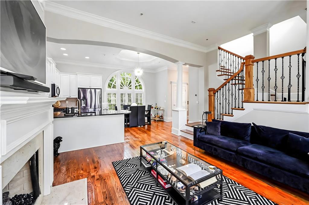 3541 Roswell Road NE 11