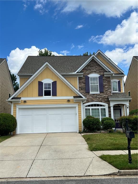 Welcome to this beautifully maintained 4-bedroom, 3-bath home in the desirable Thornhill Commons community of Duluth! This home offers a spacious and flexible layout, featuring a guest bedroom with a full bath on the main floor—perfect for visitors or multigenerational living.
Enjoy the elegance of a formal dining room with hardwood floors, crown molding, and natural light streaming through a large arched window. The open-concept kitchen overlooks a stunning high-ceiling living room and features granite countertops, stainless steel appliances, and a newly tiled floor that adds both style and durability.
Retreat upstairs to two generously sized secondary bedrooms and a luxurious primary suite. The entire home is filled with natural light and tasteful updates, including fresh paint and well-maintained finishes throughout.
Located just minutes from I-85, Sugarloaf Mills, parks, and Duluth’s vibrant downtown, this home offers the perfect blend of comfort, convenience, and community. Zoned for top-rated Gwinnett County schools and move-in ready—this is the one you’ve been waiting for!