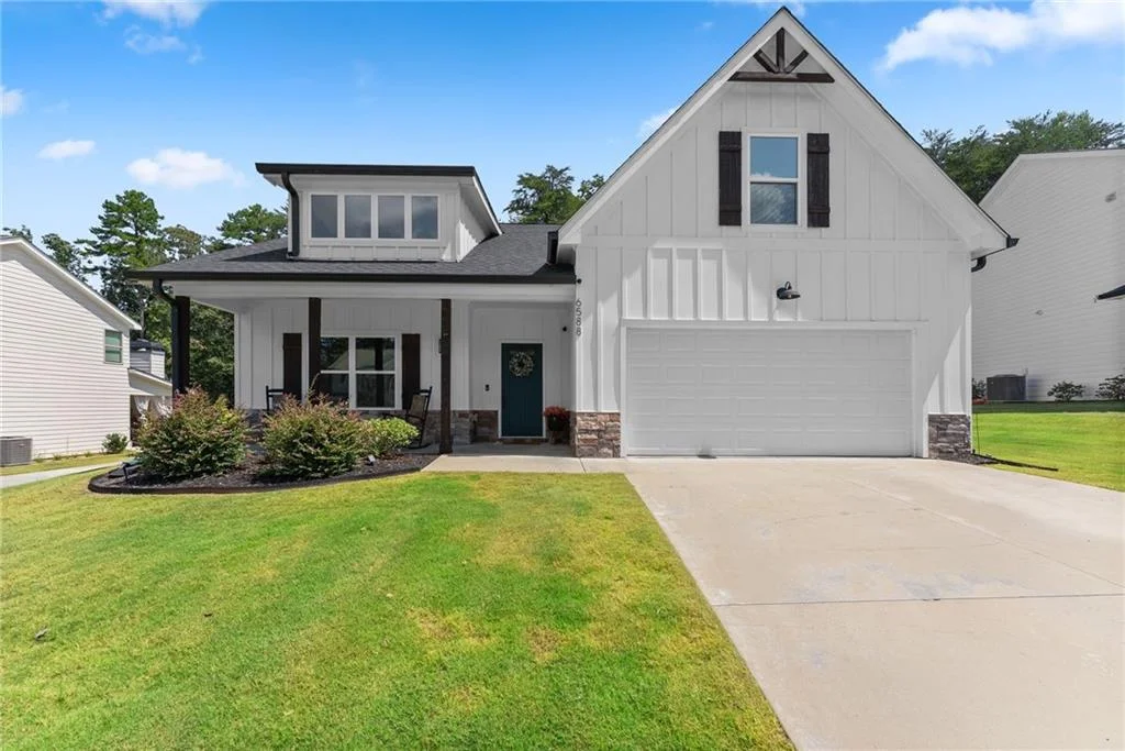 6588 River Station Drive, Lula, GA, 30554
