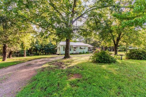 6494 Hwy 124 Hoschton GA 30548