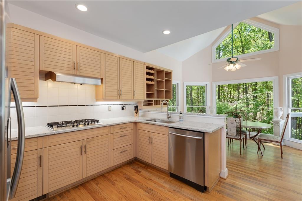 220 Autumn Sage Drive, Alpharetta, Georgia image 11