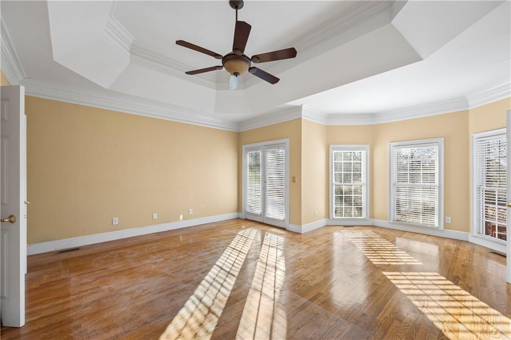 6000 Eagle Close Lane