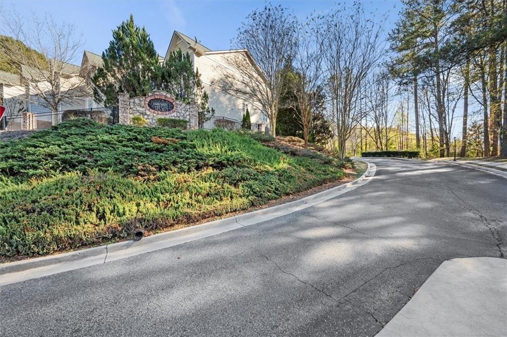 110 Garrison Walk
