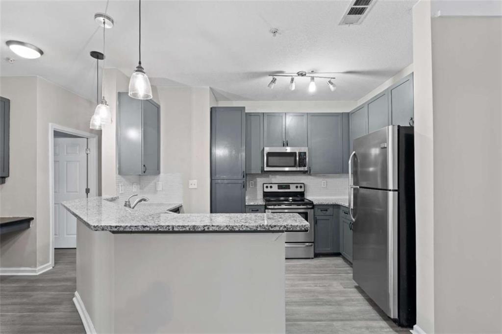 400 17th Street NW 2108