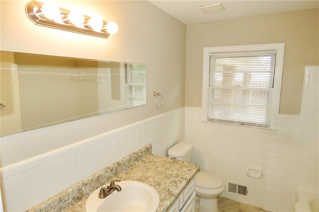 2630 Colonial Drive, College Park, Georgia image 22