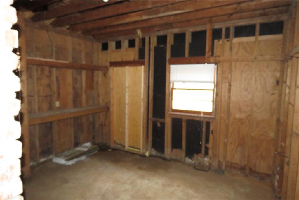 2630 Colonial Drive, College Park, Georgia image 28