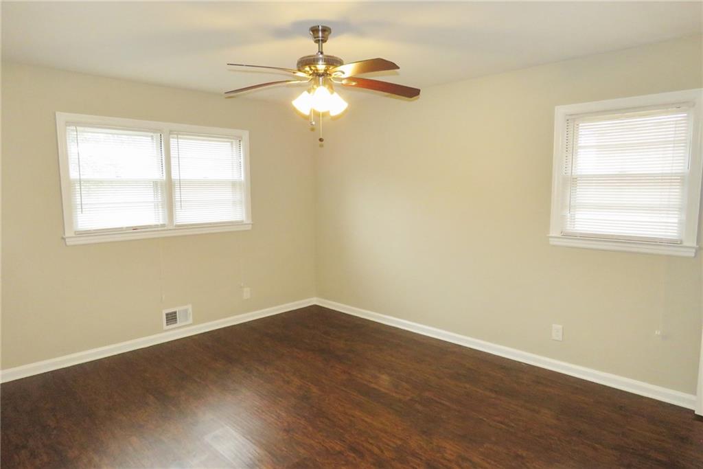 2630 Colonial Drive, College Park, Georgia image 15