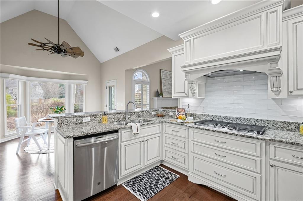 1939 Parkview Trace NW