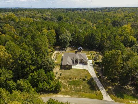 A home in Pendergrass