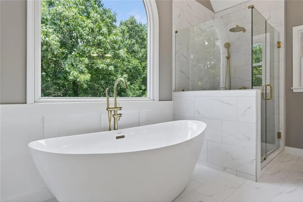 Marietta, Georgia 30062, United States, 4 Bedrooms Bedrooms, ,3 BathroomsBathrooms,Residential,Active,173610