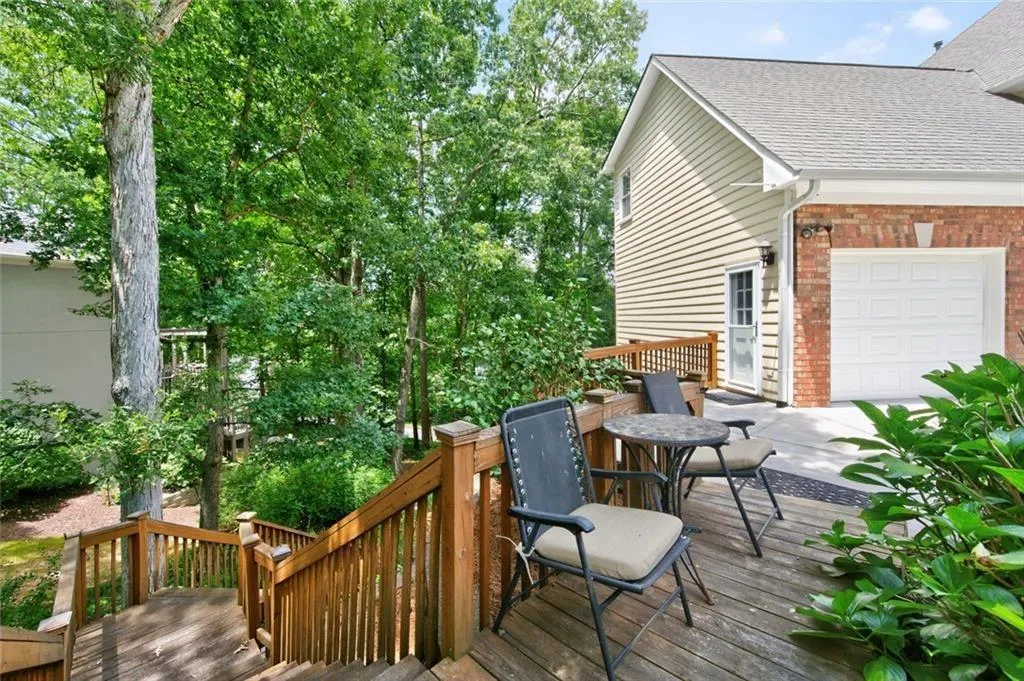 Marietta, Georgia 30062, United States, 4 Bedrooms Bedrooms, ,3 BathroomsBathrooms,Residential,Active,173610