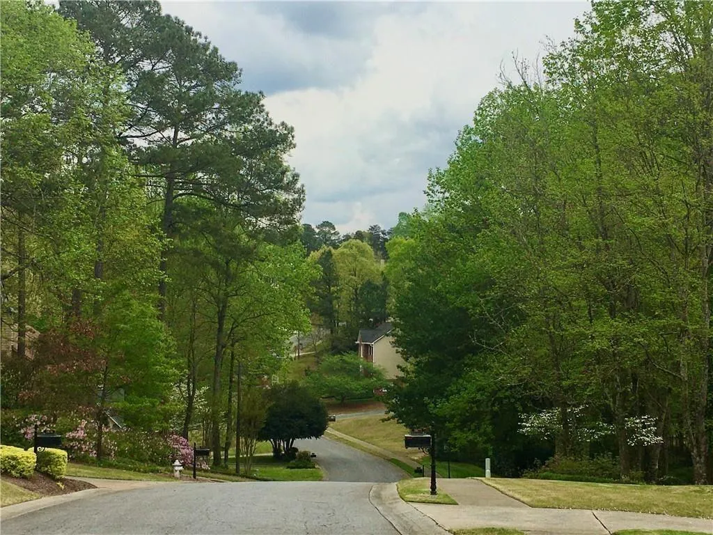 Marietta, Georgia 30062, United States, 4 Bedrooms Bedrooms, ,3 BathroomsBathrooms,Residential,Active,173610