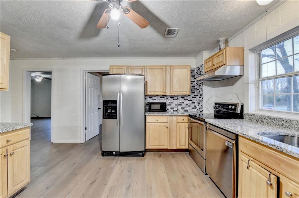 74 Gifton Thomas Road, Bethlehem, Georgia image 6