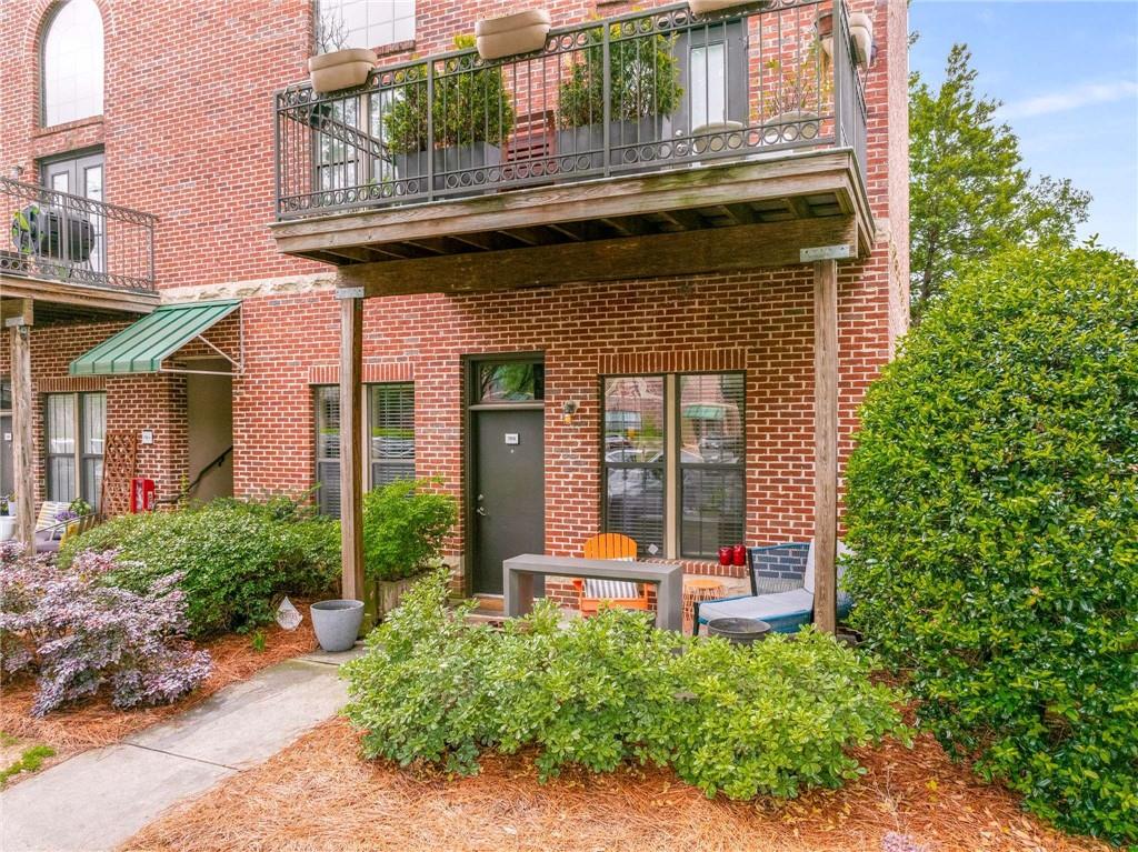 791 Wylie Street SE 709