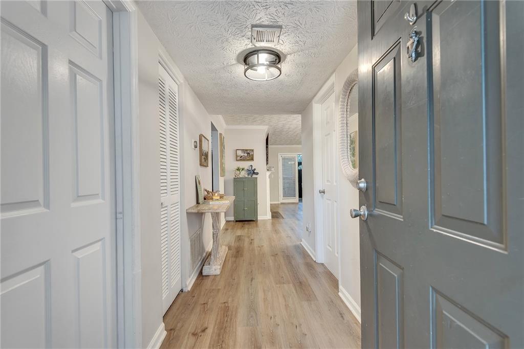 1605 Beaumont Circle