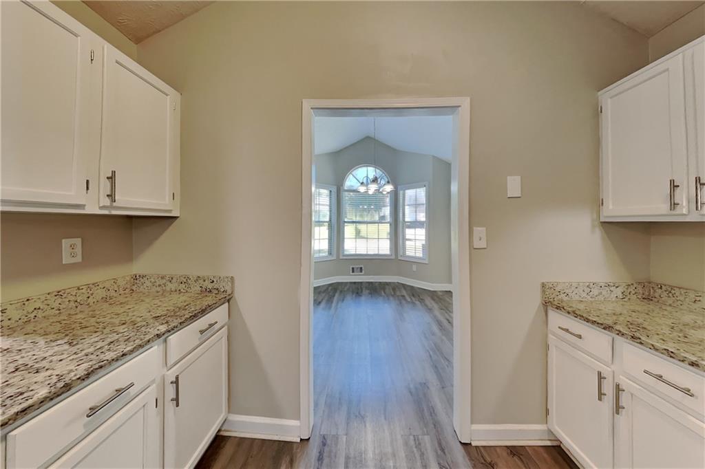 4049 Evelyn Drive