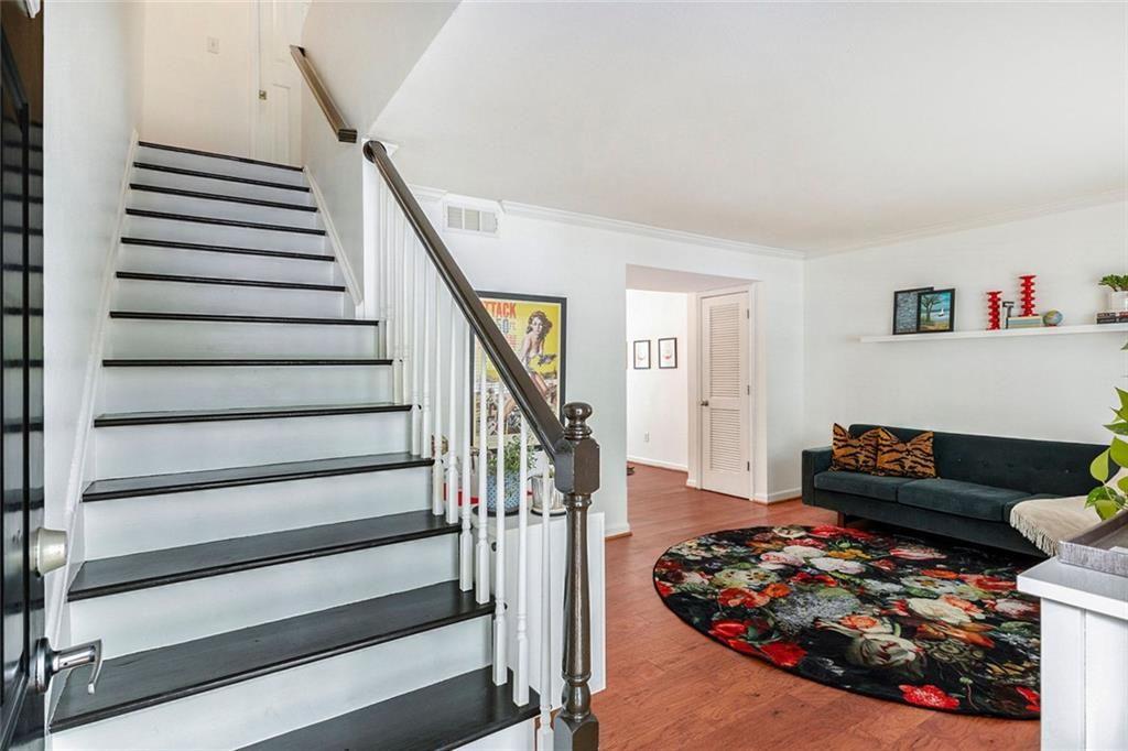 6940 Roswell Road 16B