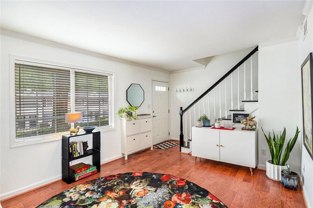 6940 Roswell Road 16B