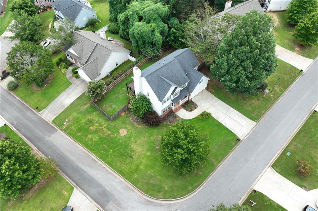 3903 Walnut Grove Way